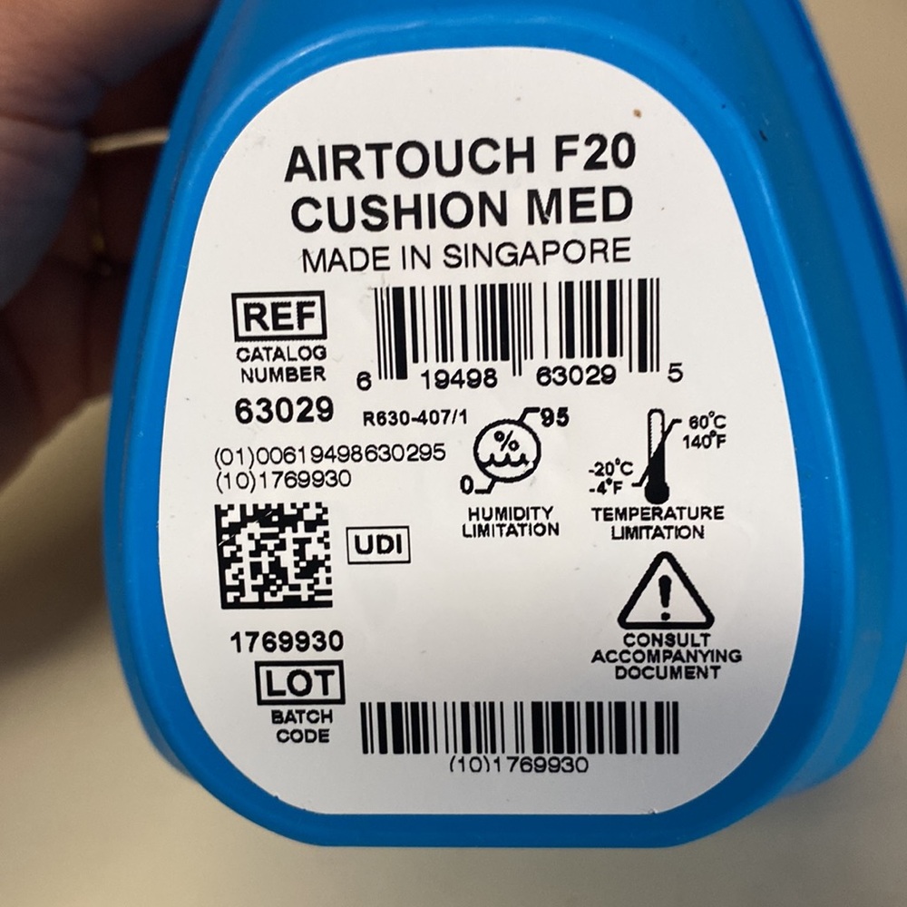 Airtouch F20 Cushion | Size Medium NWT/NIB/SEALED - Picture 2 of 2